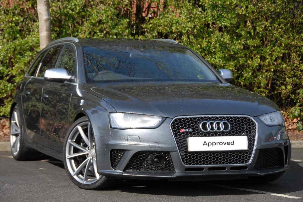 Audi RS4 Hire Leeds Cheap RS4 Hire RS4 Hire Prom RS4 Hire Wedding